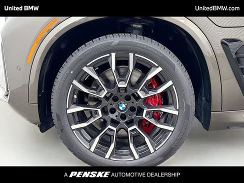New 2026 BMW X5 xDrive50e w/ M Sport Package AWD/4WD image 2