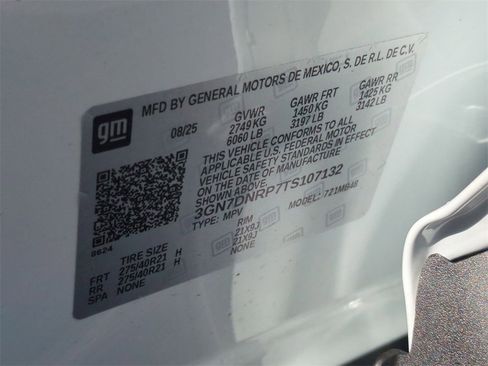 New 2026 Chevrolet Equinox EV LT w/ LPO, Blackout Package image 32