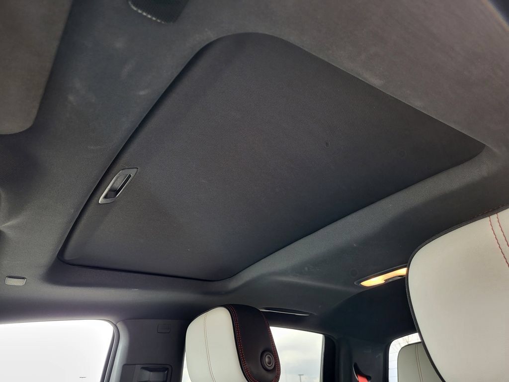 Used 2024 GMC Canyon AT4X AWD/4WD image 19