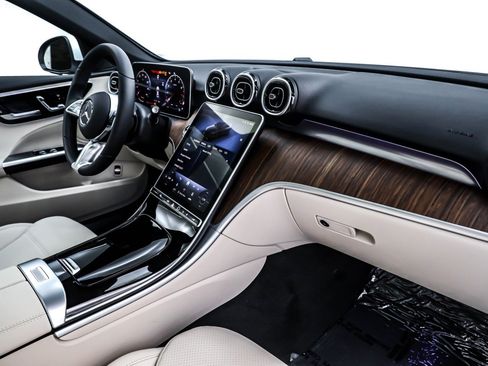New 2025 Mercedes-Benz C 300 4MATIC Sedan image 5