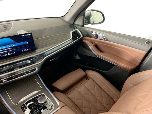 Certified 2026 BMW X5 xDrive50e image 22