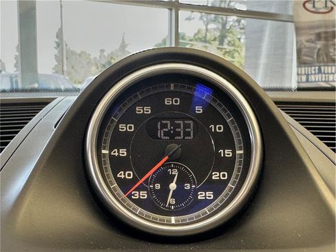 Used 2018 Porsche Macan Sport Edition image 22