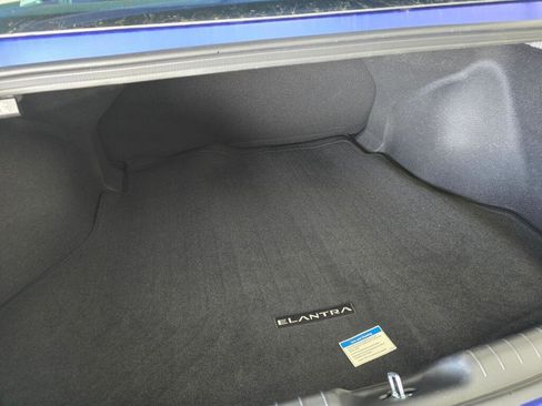 New 2026 Hyundai Elantra SE image 16