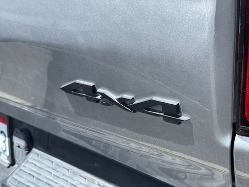 Used 2022 RAM 1500 Rebel AWD/4WD image 22