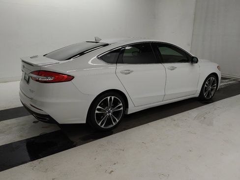Used 2019 Ford Fusion Titanium image 10