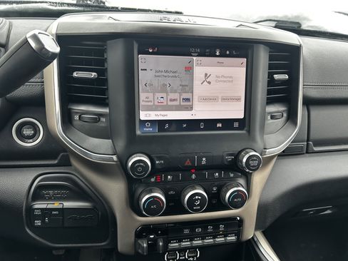 Used 2022 RAM 3500 Laramie image 15