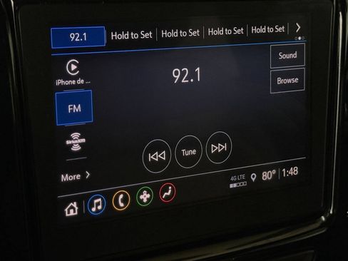 Used 2022 Chevrolet Traverse LT FWD image 52