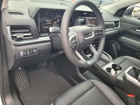 Used 2026 GMC Terrain Denali w/ LPO, Floor Liner Package image 9