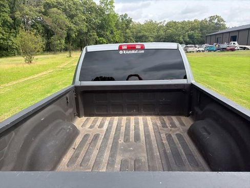 Used 2024 RAM 2500 Tradesman w/ Chrome Appearance Group AWD/4WD image 8