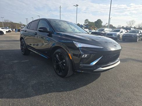 Used 2025 Buick Envista Sport Touring image 7