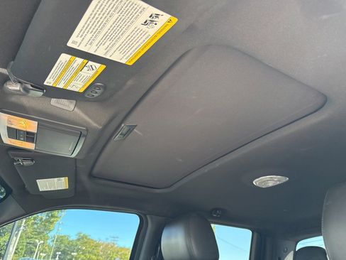 Used 2014 Ford F150 Raptor w/ Equipment Group 801A Luxury image 12