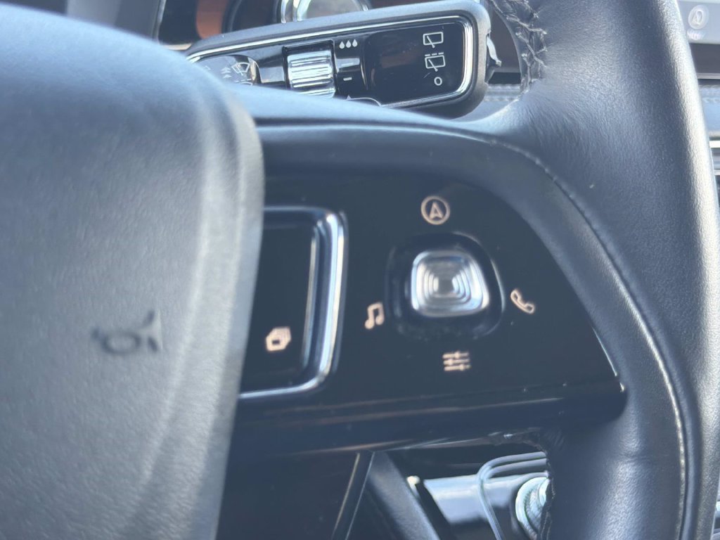 Used 2022 Lincoln Corsair Reserve FWD image 22
