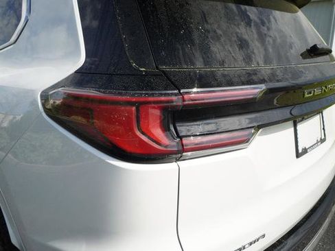 Used 2025 GMC Acadia Denali w/ LPO, Floor Liner Package image 37