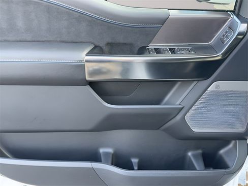 New 2025 Ford F150 Platinum w/ FX4 Off-Road Package image 27