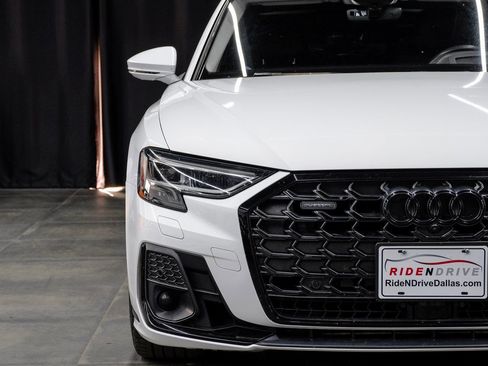 Used 2022 Audi A8 L 3.0T w/ Luxury Package image 59