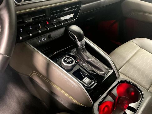 Used 2024 Chevrolet Colorado ZR2 w/ ZR2 Convenience Package III image 20