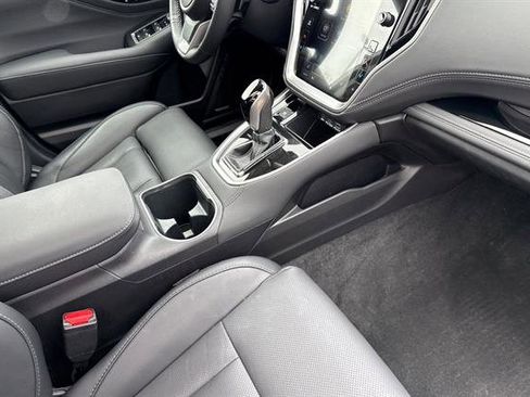 Used 2023 Subaru Outback Limited image 17