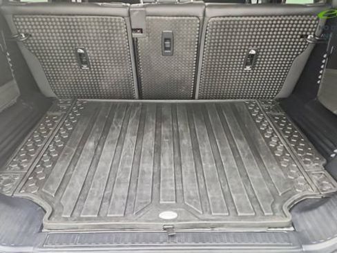 Used 2024 Land Rover Defender 110 S AWD/4WD image 15