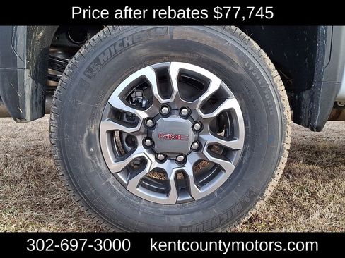 New 2026 GMC Sierra 2500 SLT w/ SLT Premium Package AWD/4WD image 7