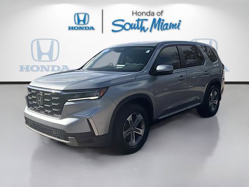 Certified 2023 Honda Pilot EX-L image 3