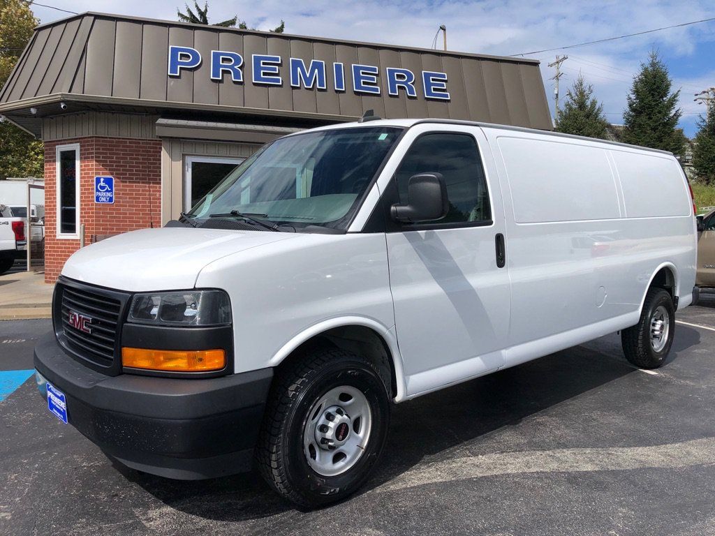 Used 2023 GMC Savana 2500 Extended w/ Driver Convenience Package RWD image 10