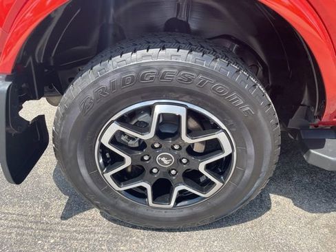 Used 2023 Ford Bronco Outer Banks AWD/4WD image 45