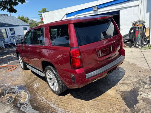 Used 2016 Chevrolet Tahoe 4WD w/ Remote Keyless Entry Package image 4