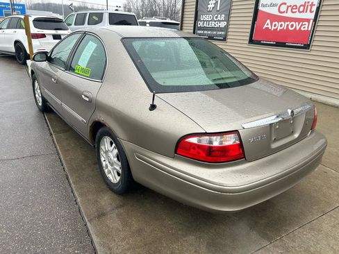Used 2005 Mercury Sable LS image 7