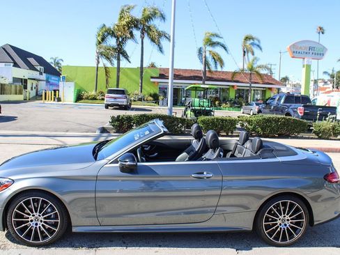 Used 2021 Mercedes-Benz C 300 Cabriolet image 2