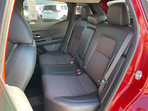 New 2026 Nissan Kicks SR w/ Cold Weather Package image 18