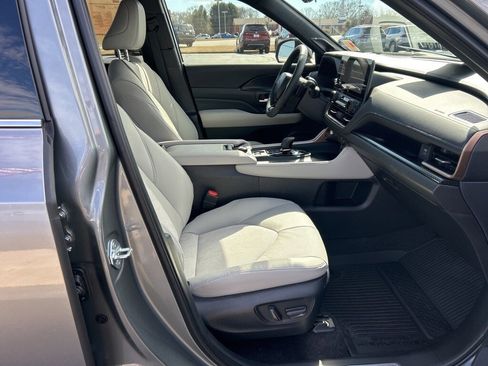 Used 2026 Toyota Grand Highlander AWD Hybrid image 24
