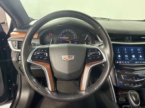 Used 2018 Cadillac XTS Luxury w/ Driver Awareness Package AWD/4WD image 15