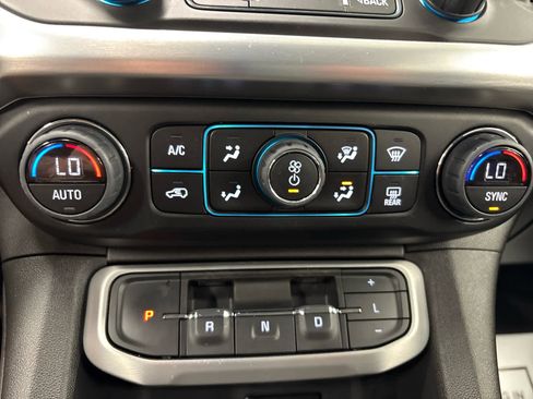 Used 2023 GMC Acadia SLE w/ Driver Convenience Package AWD/4WD image 42