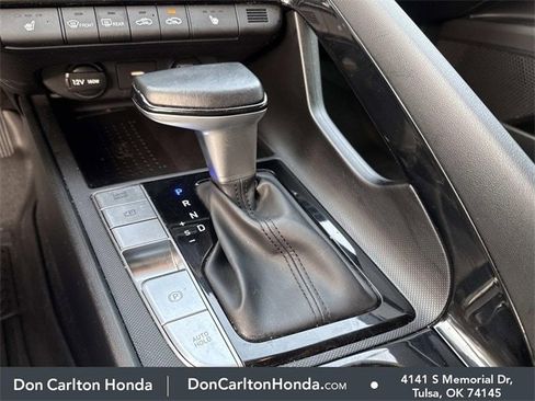 Used 2023 Hyundai Elantra SEL w/ Convenience Package image 19