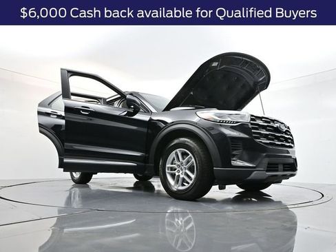 New 2025 Ford Explorer Active image 34