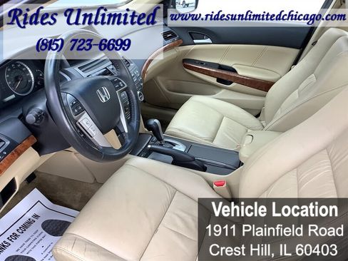 Used 2011 Honda Accord EX-L image 17