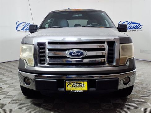 Used 2011 Ford F150 XLT image 3