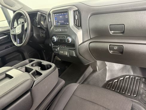 Used 2024 GMC Sierra 2500 Pro w/ Convenience Package AWD/4WD image 11