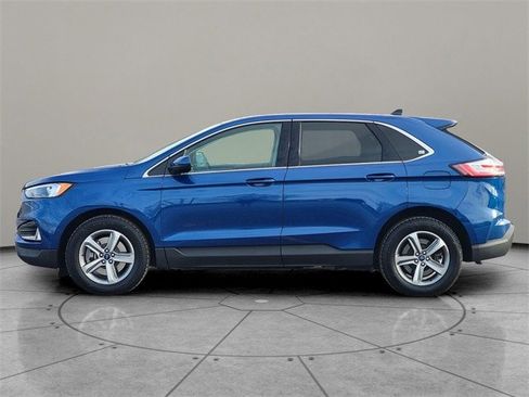 Certified 2022 Ford Edge SEL w/ Convenience Package image 9