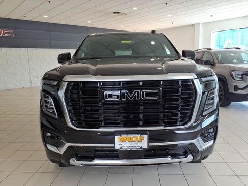 New 2026 GMC Yukon Denali AWD/4WD image 2