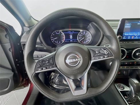 Used 2024 Nissan Sentra SV image 12