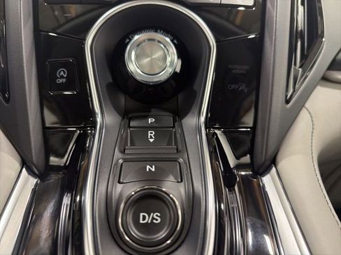 Certified 2023 Acura RDX w/ Technology Package image 42