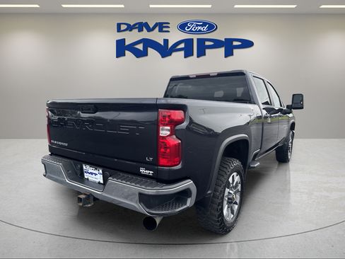 Used 2024 Chevrolet Silverado 2500 LT AWD/4WD image 7