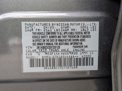 Used 2025 Nissan Sentra SV w/ All-Weather Package FWD image 36