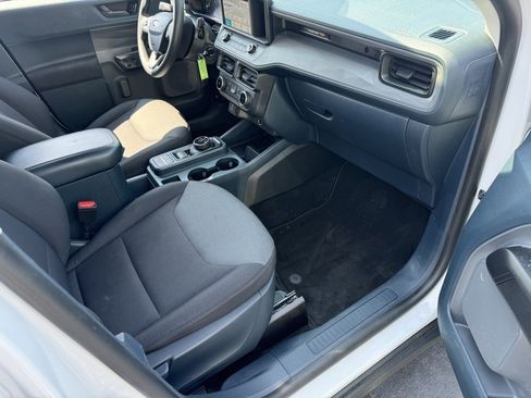 Used 2022 Ford Maverick XL image 13