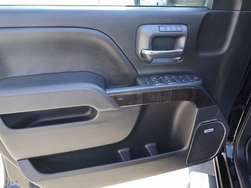 Used 2015 GMC Sierra 3500 Denali w/ Duramax Plus Package image 10