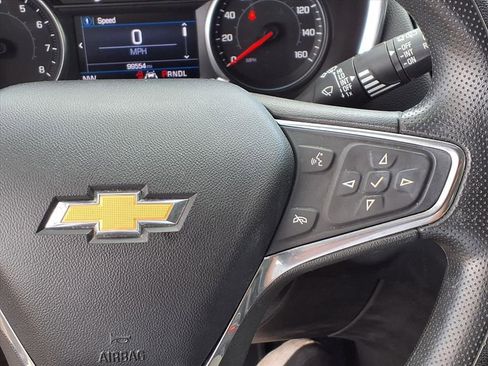 Used 2020 Chevrolet Equinox LT image 23