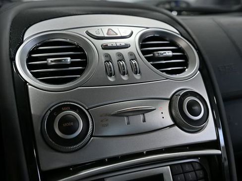 Used 2006 Mercedes-Benz SLR image 43
