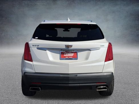 Used 2018 Cadillac XT5 Luxury w/ Driver Awareness Package FWD image 5