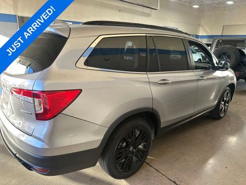 Used 2022 Honda Pilot Special Edition image 3